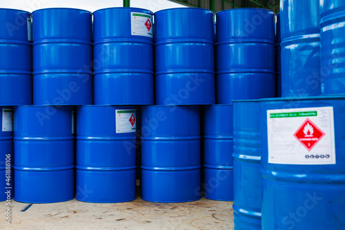 Oil barrels green or symbol warning chemical drums vertical