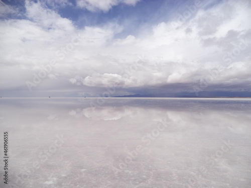 salar do uyuni  salt desert bolivia