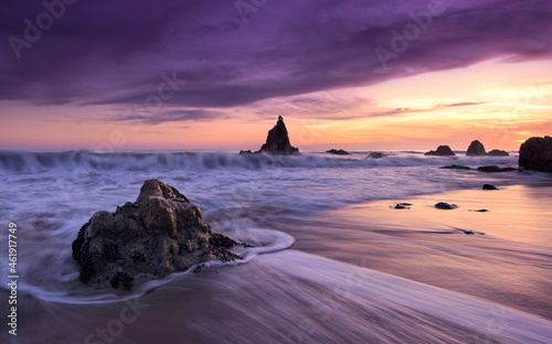 Fototapeta Naklejka Na Ścianę i Meble -  I took this photo at El matador state beach during sunset time.