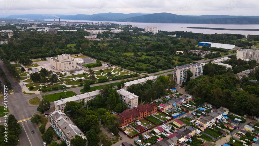 Theatre,  City, Aeral view, Park, Trees, Sunny, Summer, Mountains, Hills, River