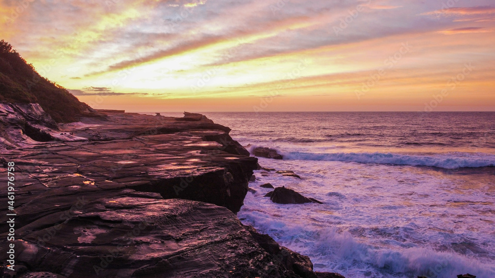 Obraz premium sunset over the sea