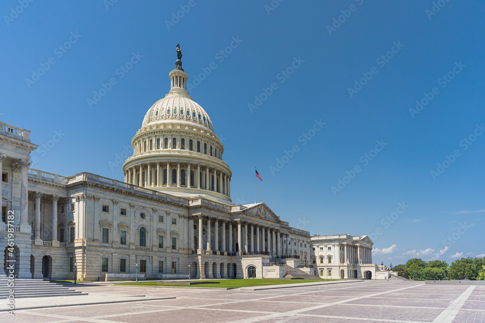The US Capitol in Washington DC - USA - obrazy, fototapety, plakaty 
