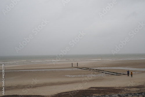 Nordseeküste bei schlechtem Wetter
