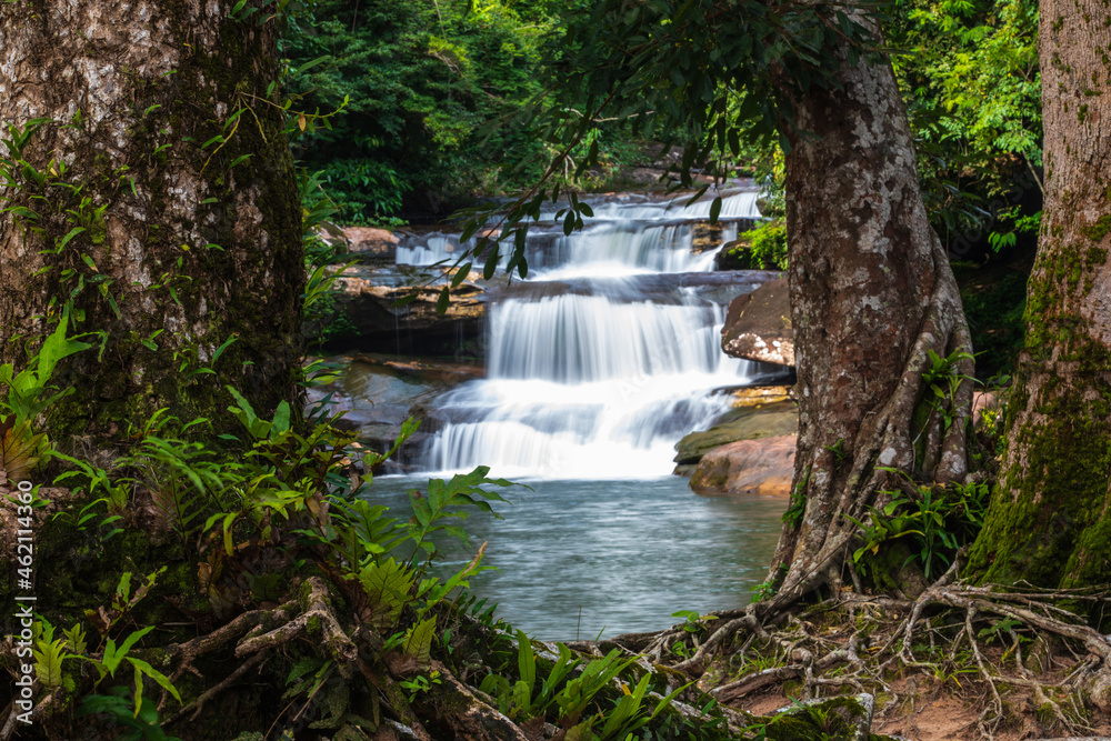 Obraz premium Tad Kham waterfall, Beautiful waterfall in Phu Langka national Park, Nakhon Phanom province, ThaiLand.