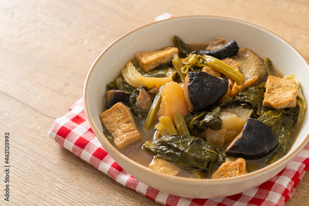 Chinese vegetable stew  with tofu or mixture of vegetables soup