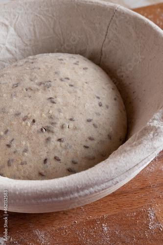 Bread dough made from wheat flour, rye, barley malt and seeds