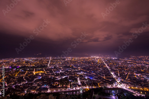 Grenoble at night © Léopold