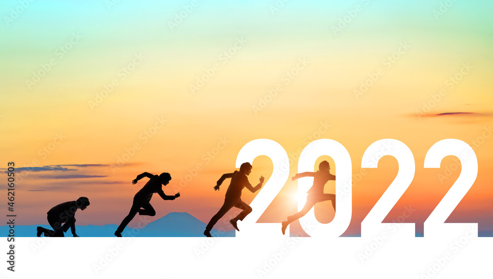 Obraz premium 2022年イメージ ビジネス向け年賀状素材 スタートする人物