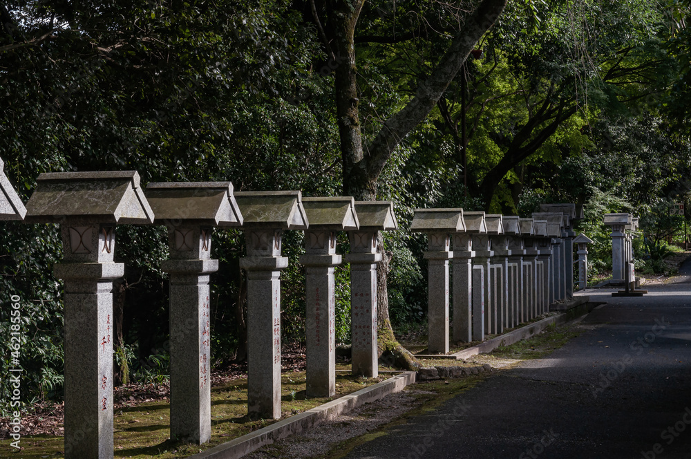 神社 灯籠 神社 灯籠