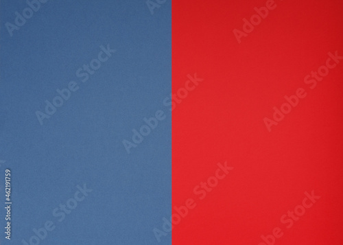 Two-color background made with 2 cardboards. Red and blue colorway.