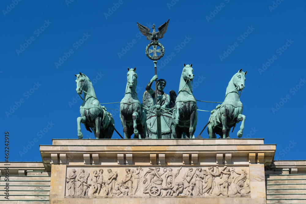 Obraz premium Quadriga Of Brandenburg Gate In Berlin