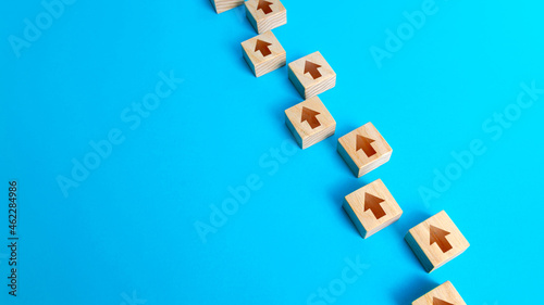 Tableau sur toile Chain of arrows blocks