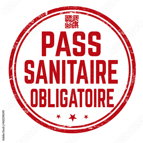 Compulsory health pass ( in french language ) grunge rubber stamp on white background, vector illustration