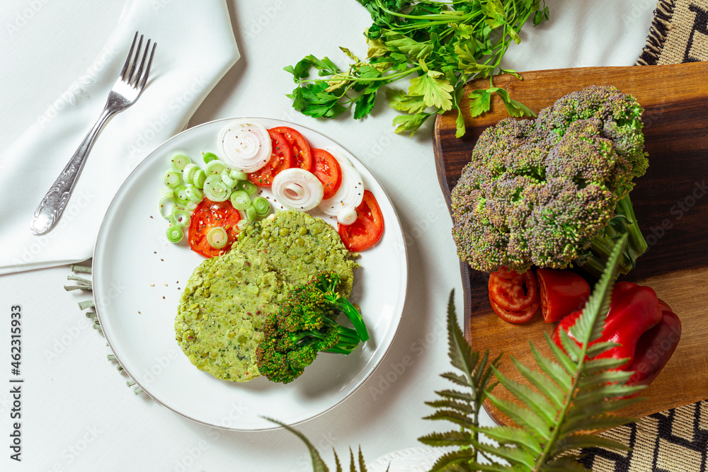 Comida saludable vegetariana, Dieta saludable vegana con verduras frescas, receta  sana de comida comida. Stock Photo | Adobe Stock