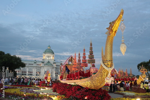 The Royal Barge Suphannahong photo