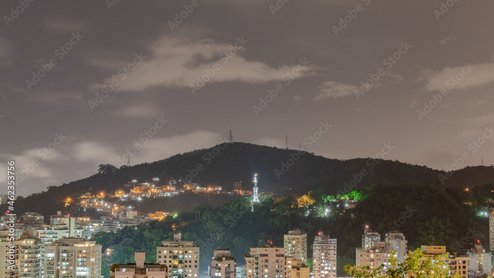 Obraz premium Niterói, Rio de Janeiro, Brazil - CIRCA 2021: Long exposure urban night photography with buildings and lights of a Brazilian city
