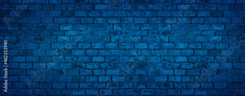 niebieskie tło ściany z cegieł