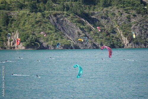 kite surfing on the lake of serre ponçon alps france