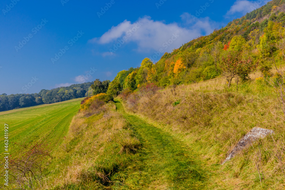 Herbstliche Entdeckungstour entlang der prachtvollen Hörselberge bei Eisenach - Thüringen Herbstliche Entdeckungstour entlang der prachtvollen Hörselberge bei Eisenach - Thüringen