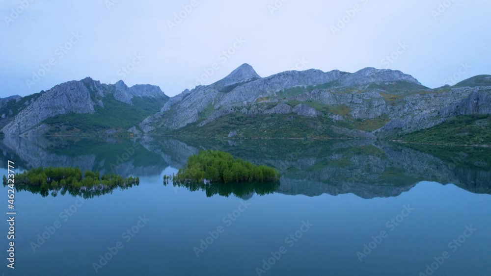 Landscape in the Riaño and Mampodre Mountain Regional Park. In Picos de Europa in the province of Leon, autonomous community of Castilla y Leon, Spain, Europe Landscape in the Riaño and Mampodre Mountain Regional Park. In Picos de Europa in the province of Leon, autonomous community of Castilla y Leon, Spain, Europe