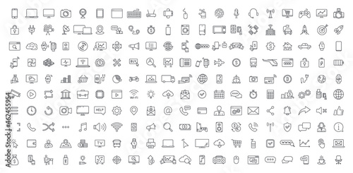 WebBig set of 200 Technology and Electronics and Devices web icons in line style. Device, phone, laptop, communication, smartphone, ecommercem, network, business, media. Vector illustration.