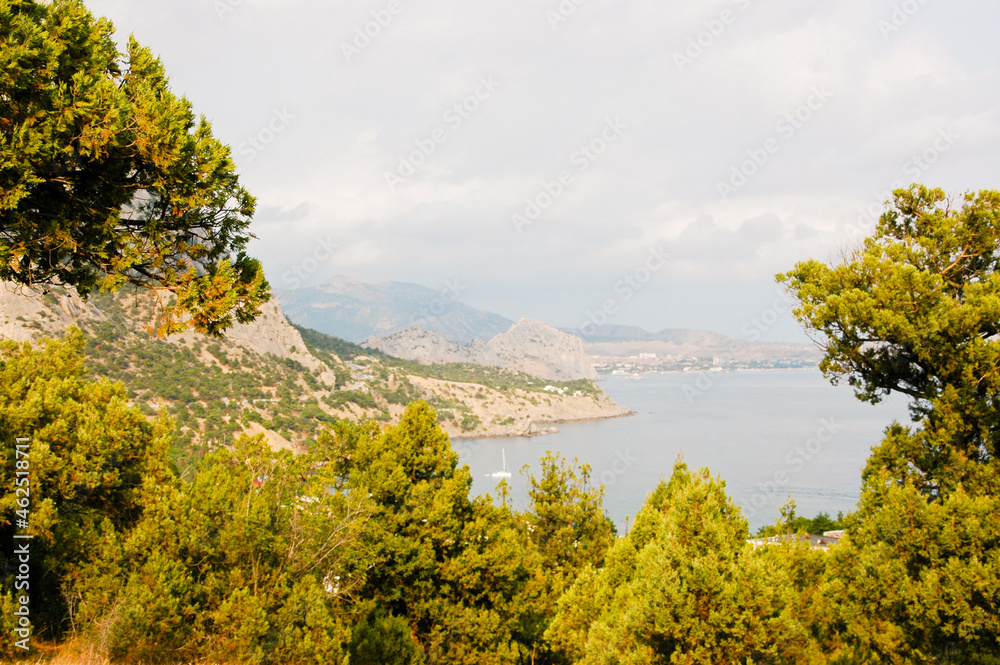 Obraz premium lake in the mountains