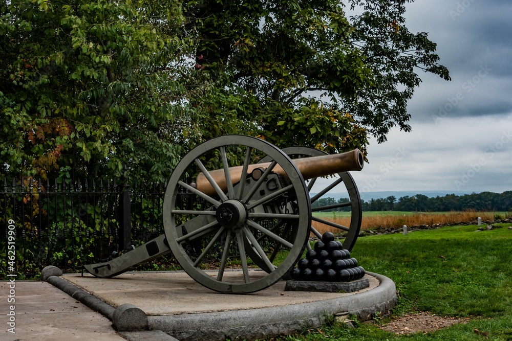 The Copse of Trees and Cannon on an Overcast Autumn Day, Gettysburg National Military Park, Pennsylvania, USA