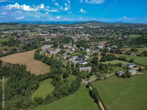 Obraz na płótnie Bozouls (Aveyron) w salonie