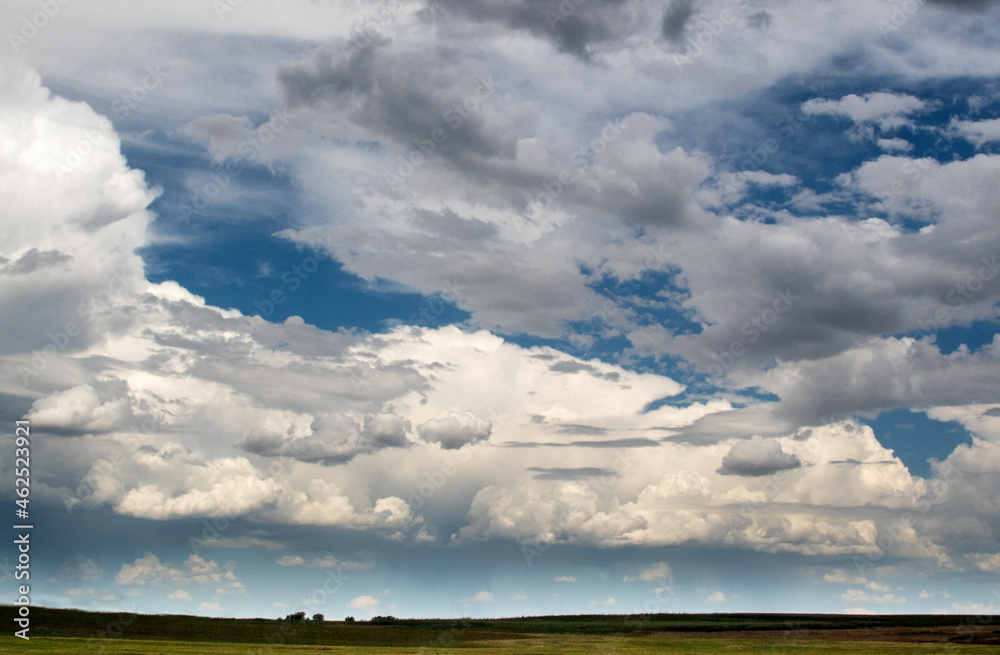  Beautiful Cloudy skies in Colorado USA