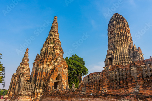 Beautiful view of the Wat Chaiwattanaram Temple of Ayutthaya, Thailand © Stefano Zaccaria