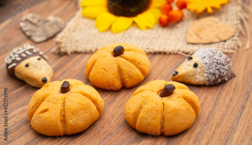 kleine Kürbiskuchen für den Herbst