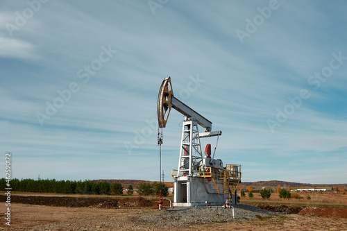 Technological oil and gas production. Production, transportation and processing of oil and gas. Production for the world's population.
