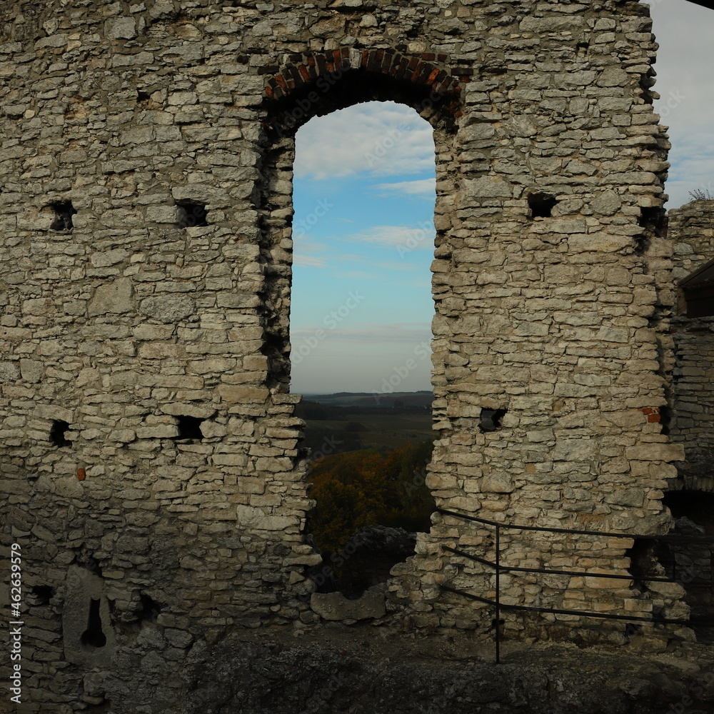 Ruiny zamku, jura Krakowsko Częstochowska, Ogrodzieniec