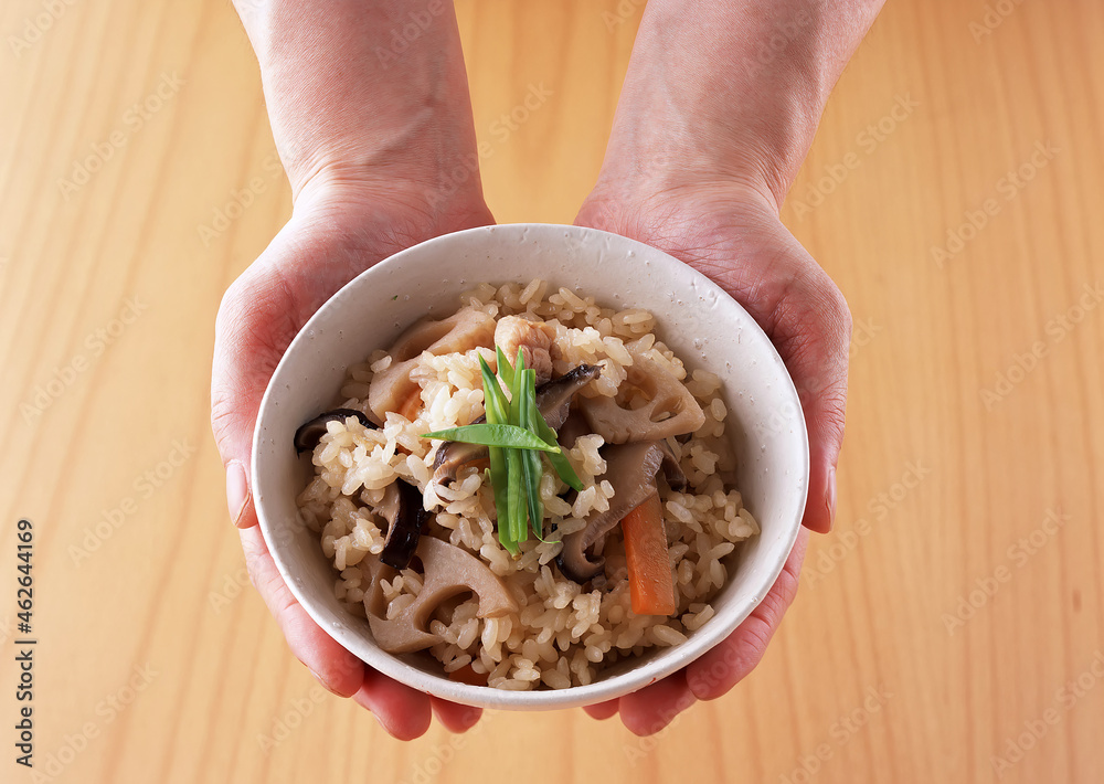 Takikomi Gohan Vegetable Fried Rice with Meat, Fish, Mushrooms. Man
