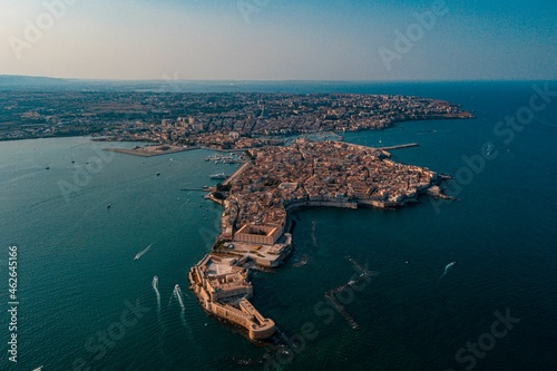 Isola di Ortigia vista dall'alto photo