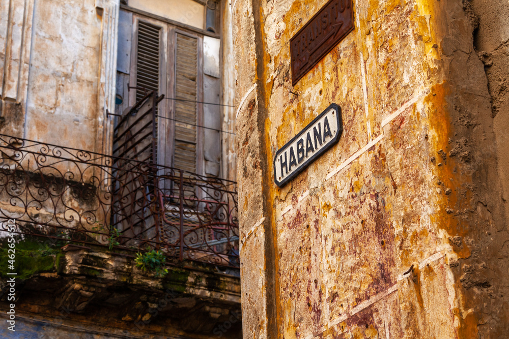 Fototapeta premium Habana street sign downtown Havana Cuba