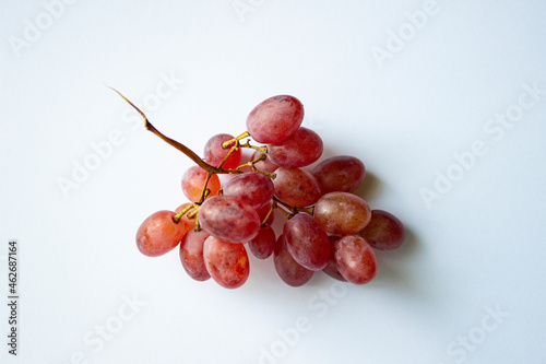 Red grapes quiche mish photo