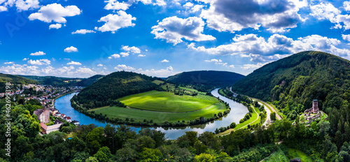 Germany, Baden-Wurttemberg, Neckarsteinach, Aerial view of town with castles and Neckar river