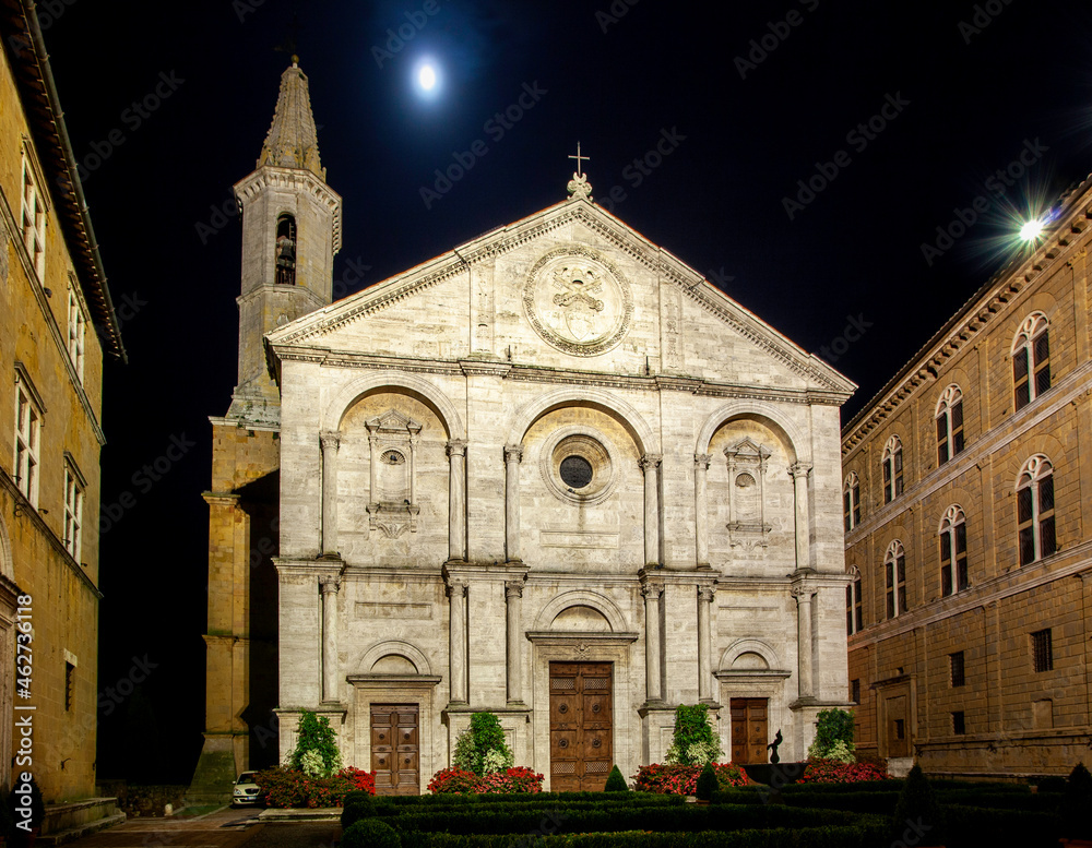 Obraz premium church at night