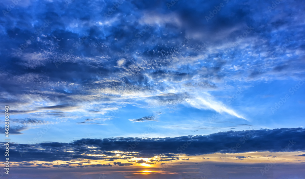 Fototapeta premium Autumn sunset sky with clouds