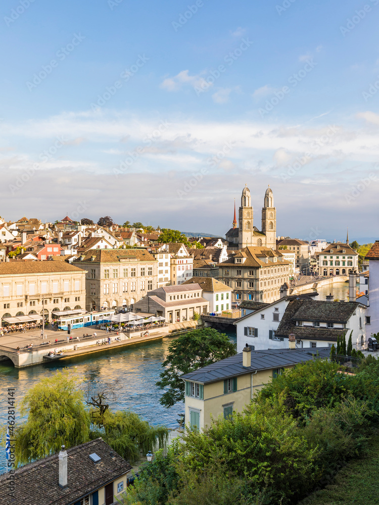 Switzerland, Canton of Zurich, Zurich, RiverÔøΩLimmatÔøΩand old town buildings alongÔøΩLimmatquaiÔøΩstreet Switzerland, Canton of Zurich, Zurich, RiverÔøΩLimmatÔøΩand old town buildings alongÔøΩLimmatquaiÔøΩstreet