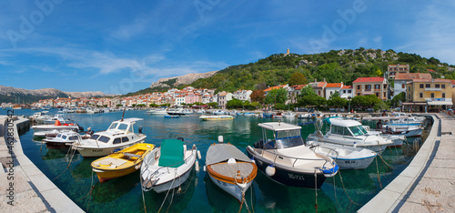 Croatia, Kvarner Gulf, Baska, Panoramic view of boats in harbor