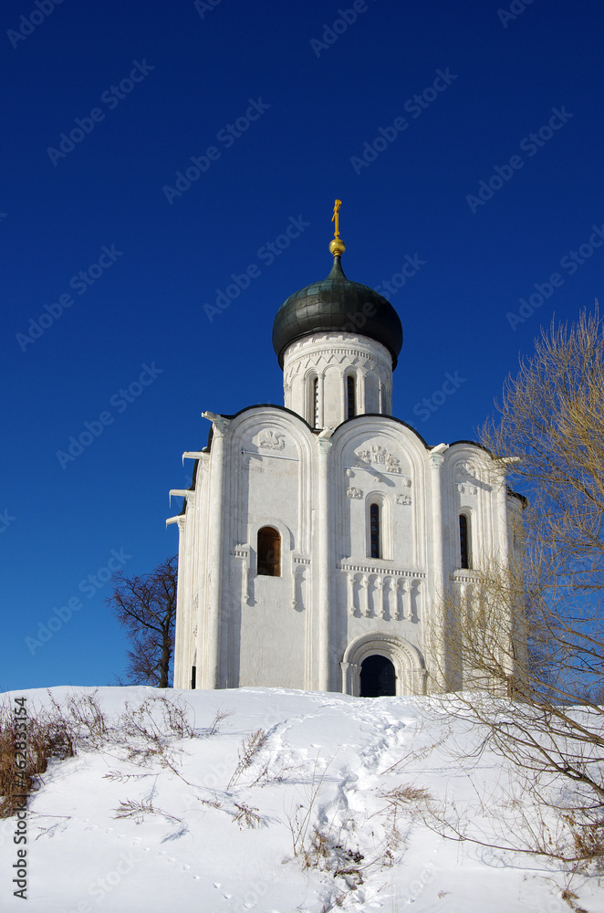 Russia, Bogolyubovo. Church of the Intercession on the Nerl. Orthodox church and a symbol of medieval Russia, Vladimir region Russia, Bogolyubovo. Church of the Intercession on the Nerl. Orthodox church and a symbol of medieval Russia, Vladimir region
