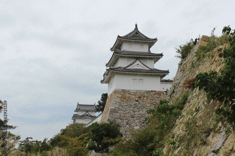 明石城の2大櫓のワンショット
One shot of the two main turrets of Akashi Castle 明石城の2大櫓のワンショット
One shot of the two main turrets of Akashi Castle
