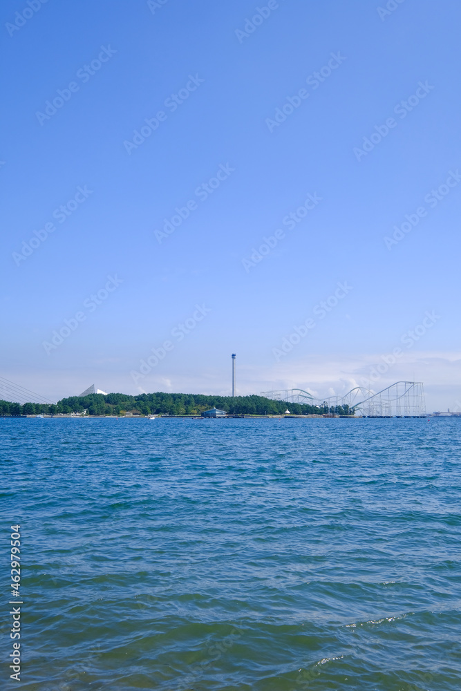 神奈川県横浜市金沢区の海の公園