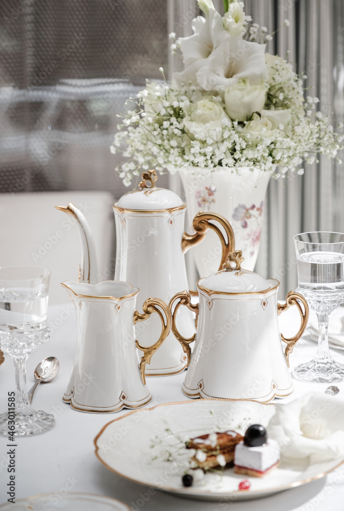 Old vintage antique royal
dishes and appliances