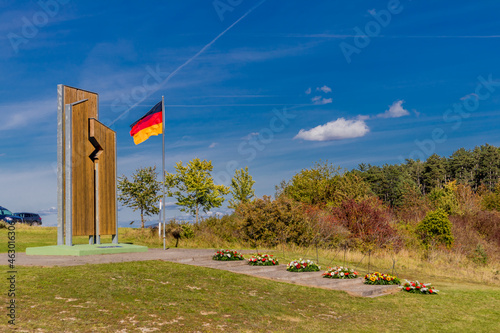 Spaziergang entlang des Kolonnenweges in der Nähe der Point Alpha Gedenkstätte am Tag der Deutschen Einheit - Thüringen/Hessen photo