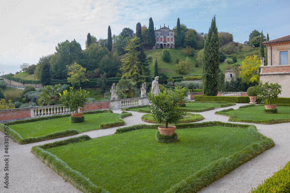 Asolo, Treviso. Giardino e Villa degli Armeni.
