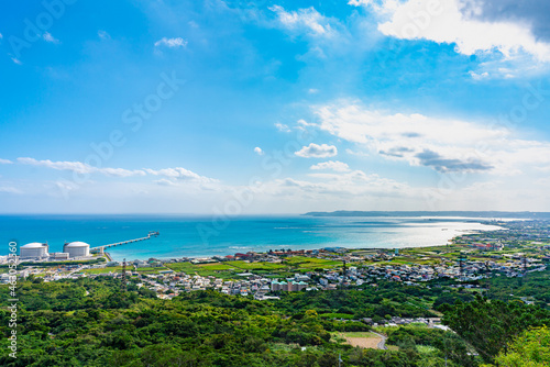沖縄 北中城 世界遺産 中城城跡からの海の眺め
