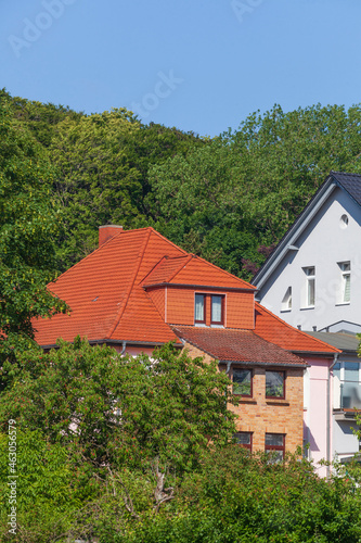 Modernes Wohngebäude, Mehrfamilienhaus,  Bergen, Insel Rügen, Mecklenburg-Vorpommern, Deutschland, Europa © detailfoto